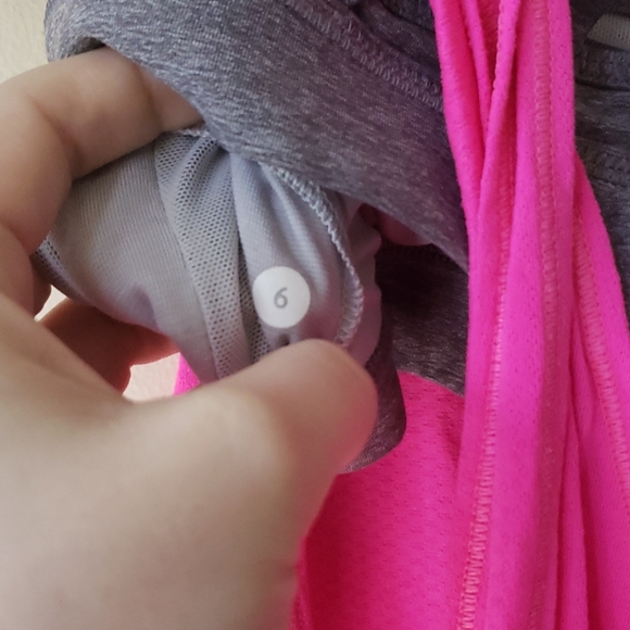 Lululemon Tank - Picture 3 of 4